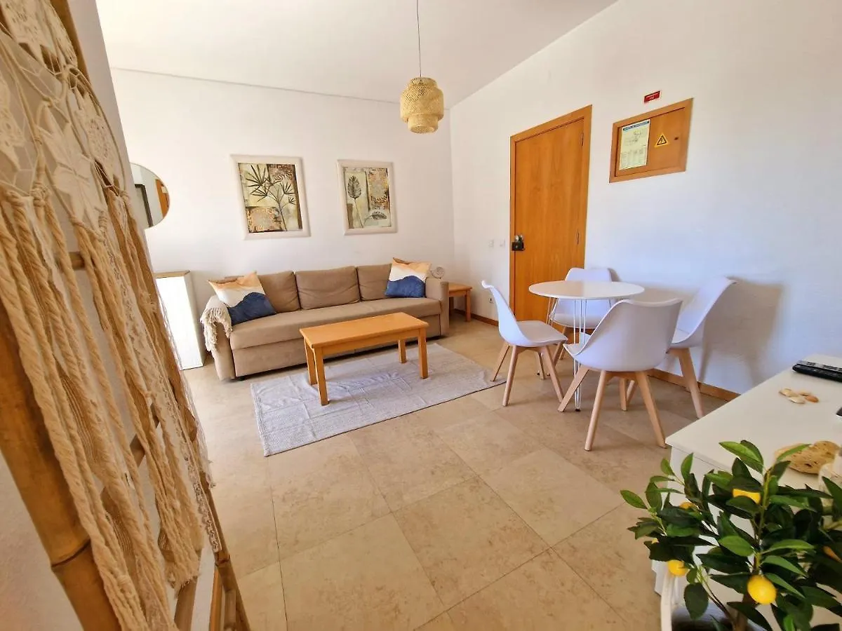 Zarco - Cosy Apartment In Vilamoura With A Balcony With View To The 2 Swimming Pools - Near The Beach & The Marina Quarteira Portugal
